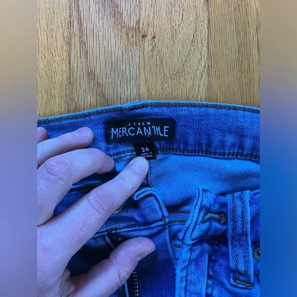 J Crew Mercantile Jeans - Women's Size 26 - Light Wash - Raw hem - Picture 11 of 16
